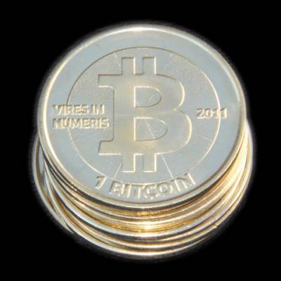 b2ap3_thumbnail_Bitcoin-coins.jpg